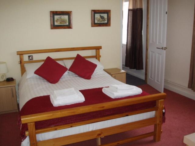 Bed and Breakfast The Leaking Well Dunhampton Habitación foto